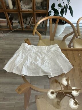 Lululemon White Skirt with Shorts